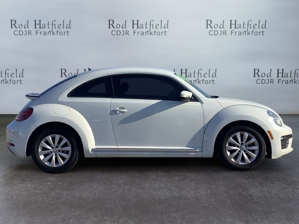 2019 Volkswagen Beetle 2.0T S
