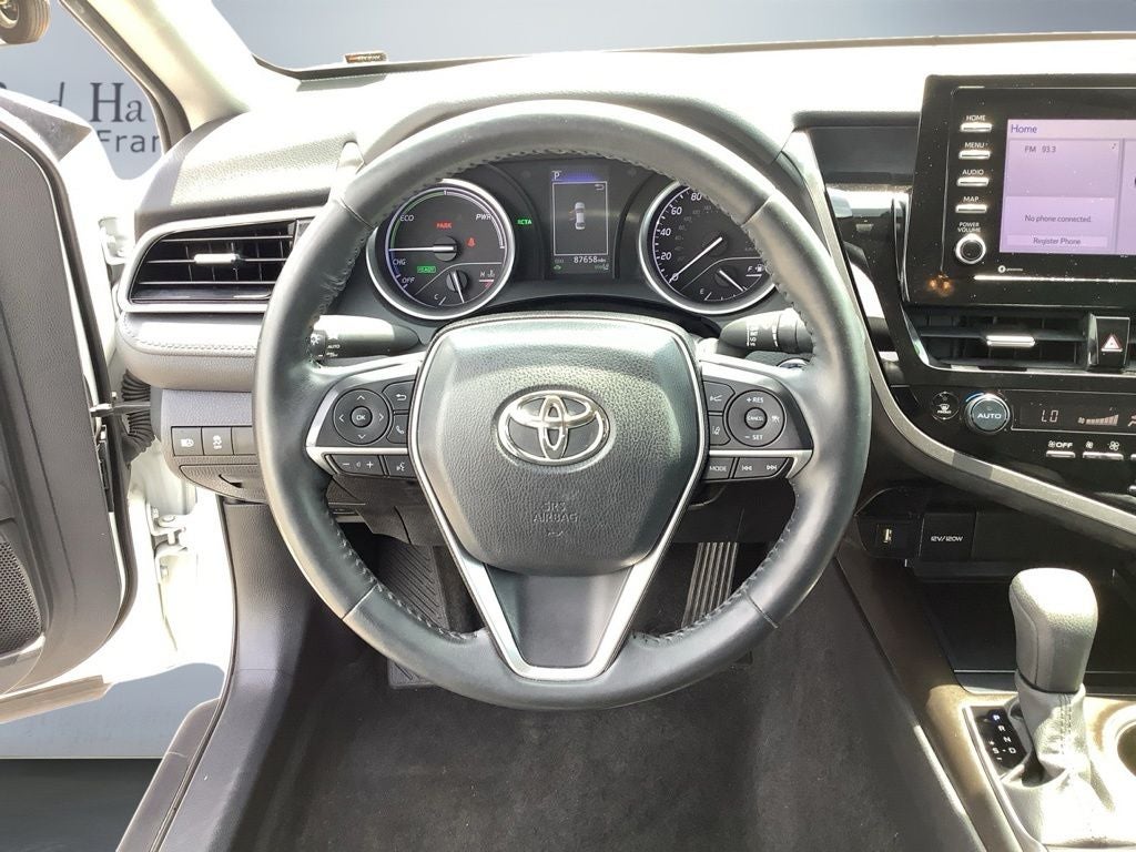 2022 Toyota Camry LE Hybrid