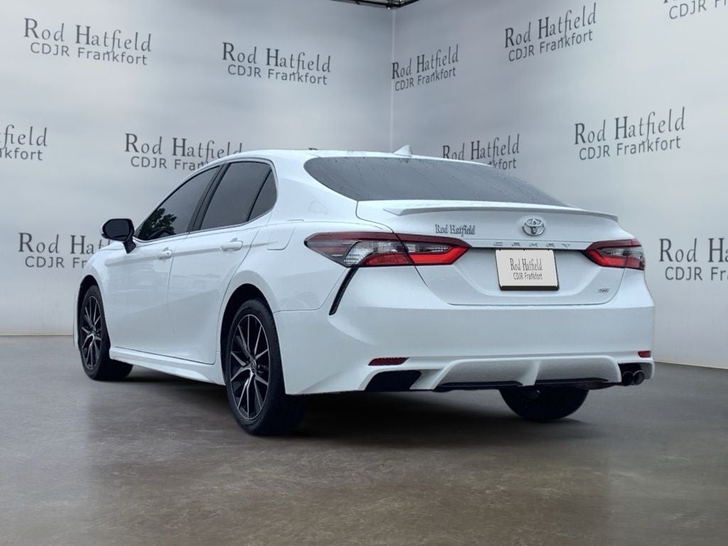 2024 Toyota Camry SE