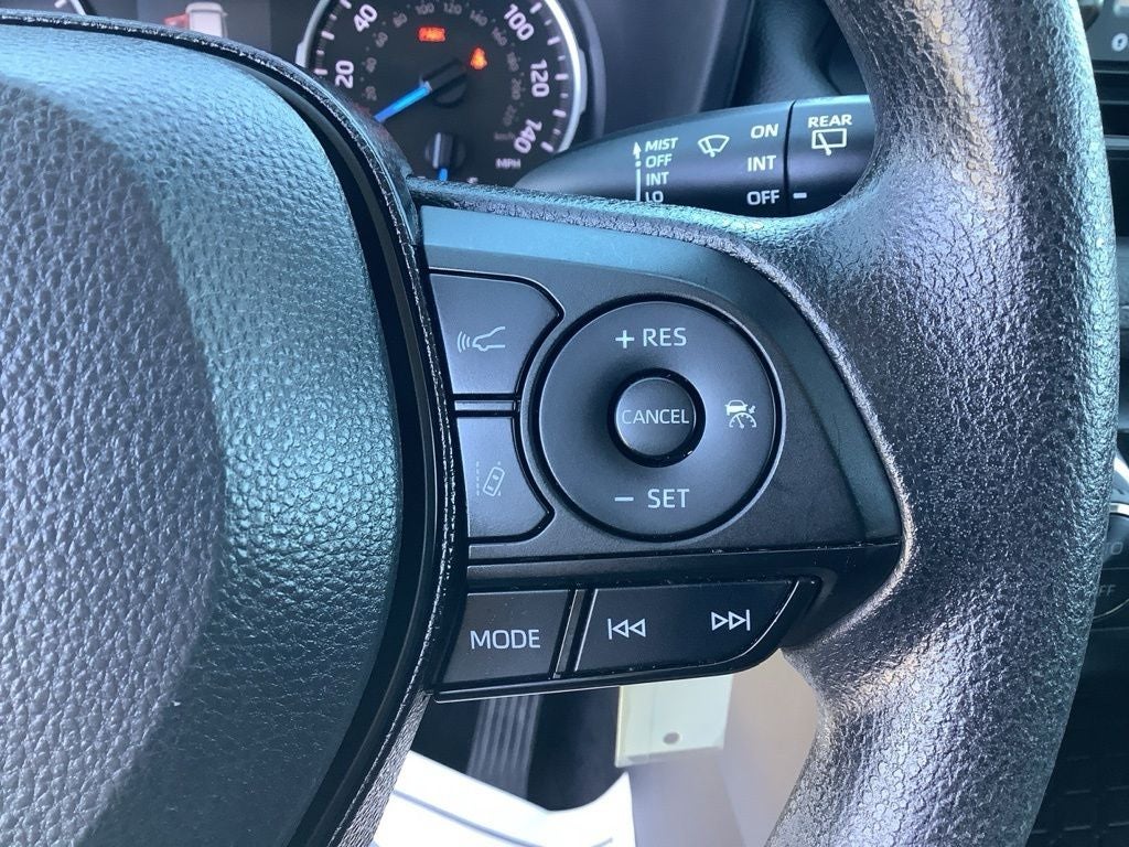 2021 Toyota RAV4 Hybrid LE