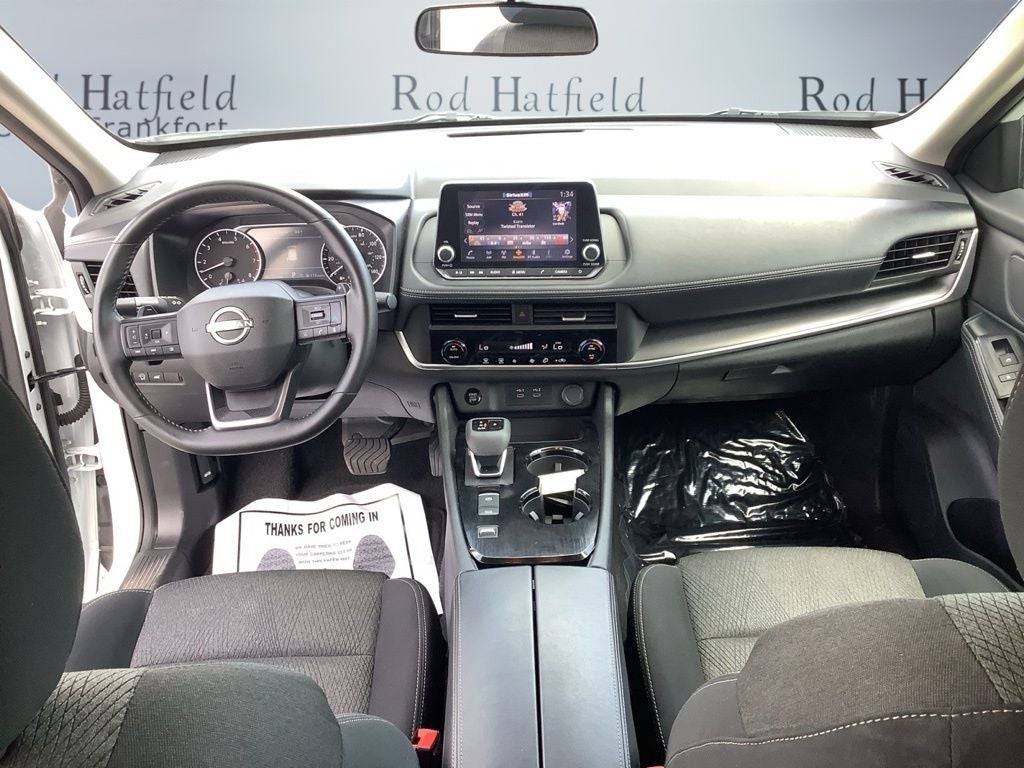 2025 Nissan Rogue SV FWD