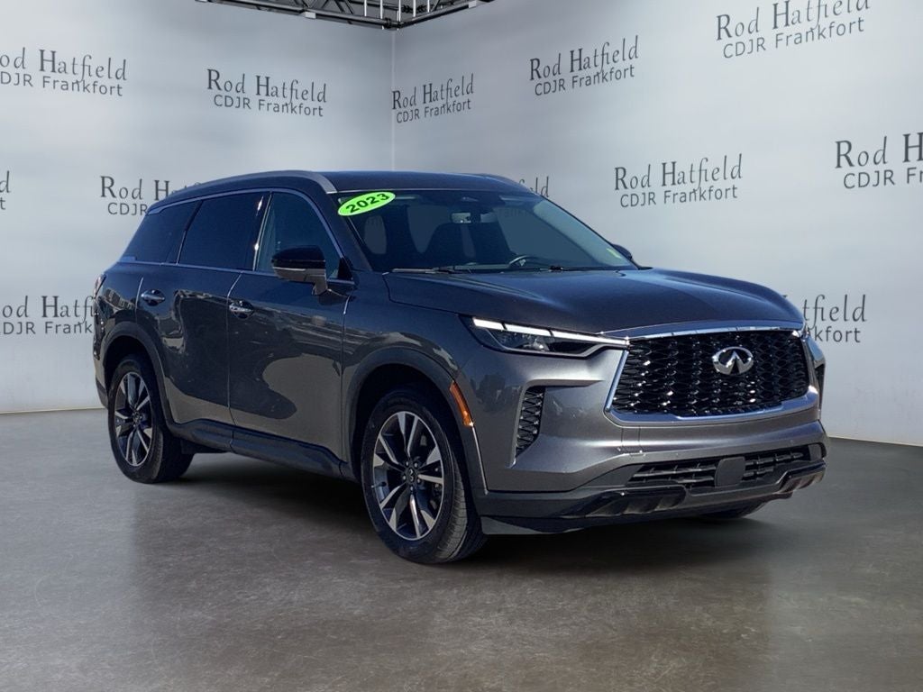 2023 INFINITI QX60 LUXE