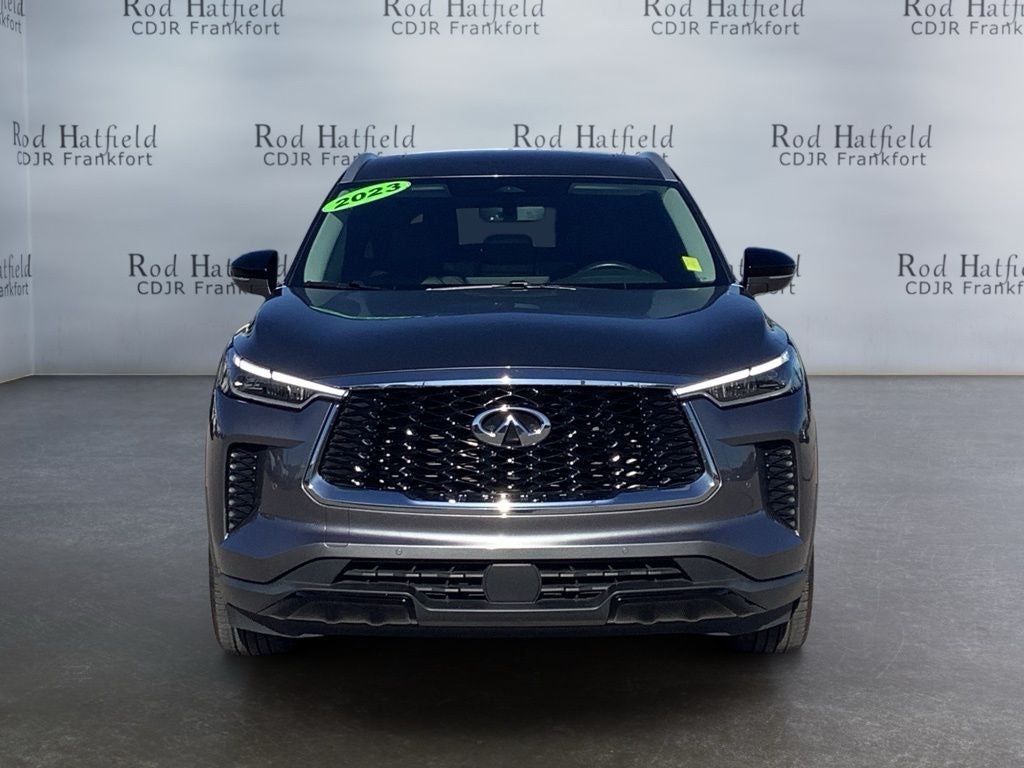 2023 INFINITI QX60 LUXE
