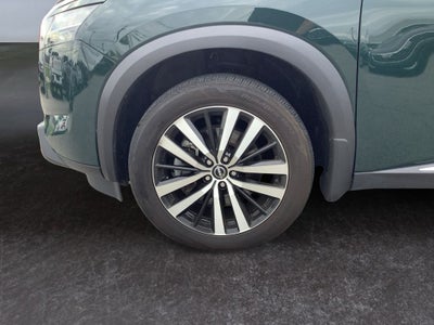 2023 Nissan Pathfinder Platinum 4WD