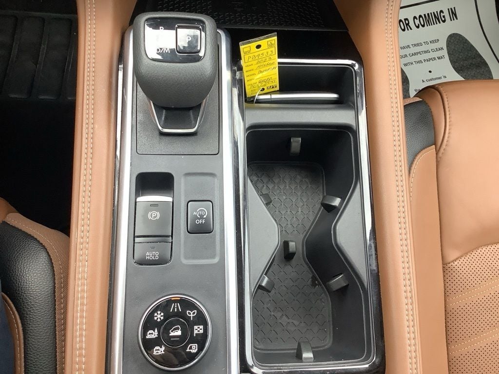 2023 Nissan Pathfinder Platinum 4WD