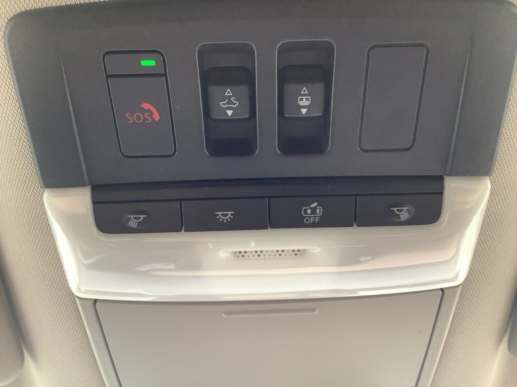 2023 Nissan Pathfinder Platinum 4WD