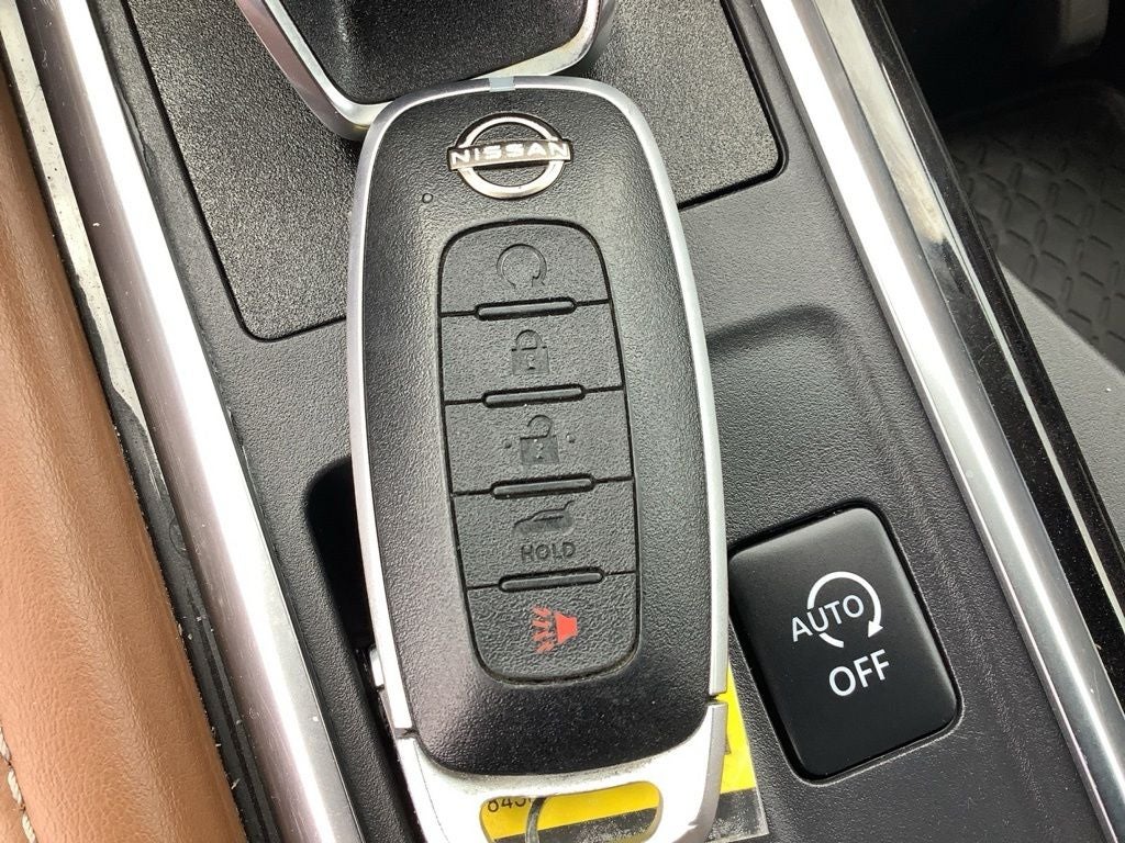 2023 Nissan Pathfinder Platinum 4WD