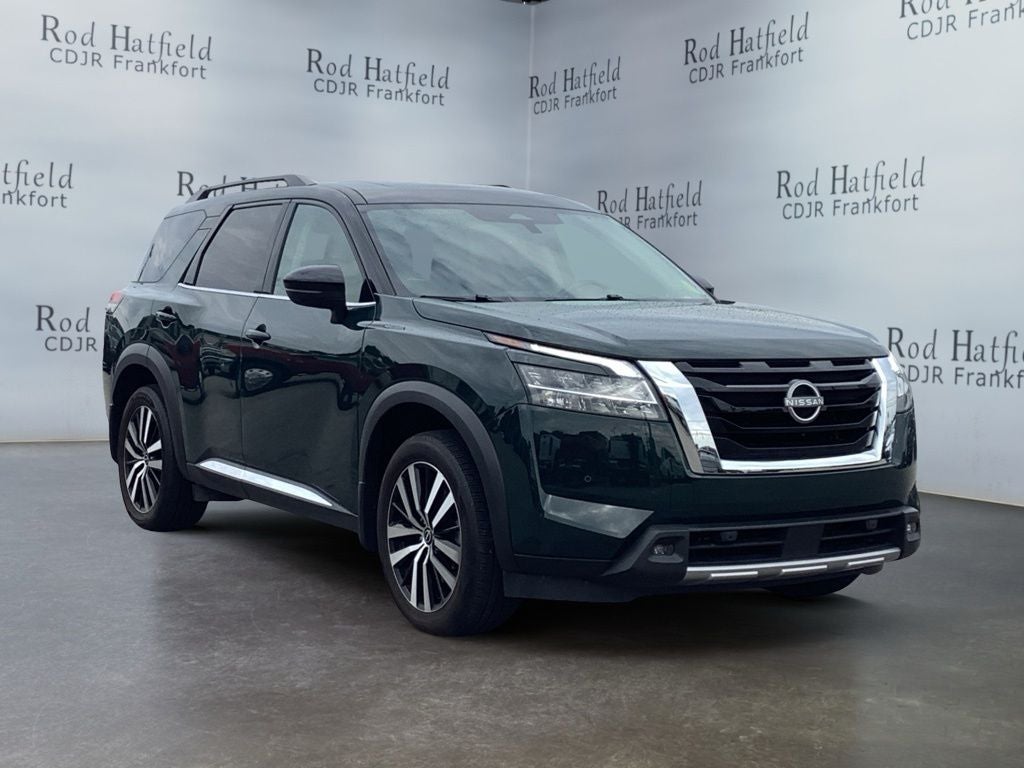 2023 Nissan Pathfinder Platinum 4WD
