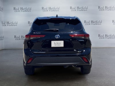 2023 Toyota Highlander Hybrid XLE