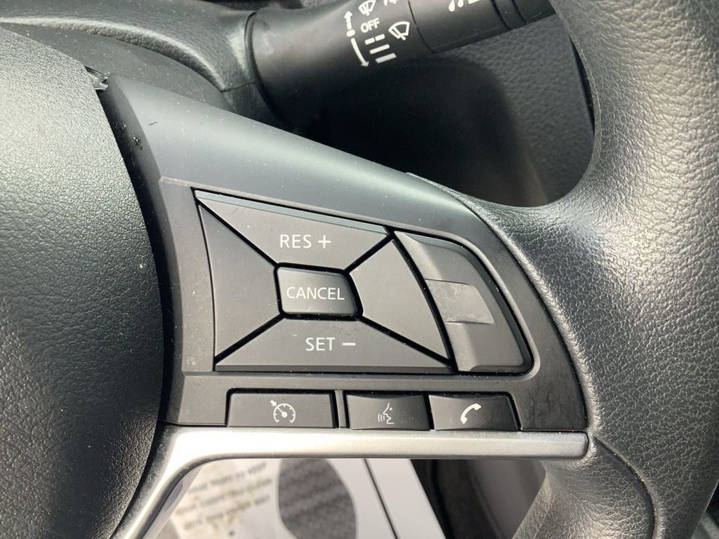 2022 Nissan Rogue Sport S FWD Xtronic CVT
