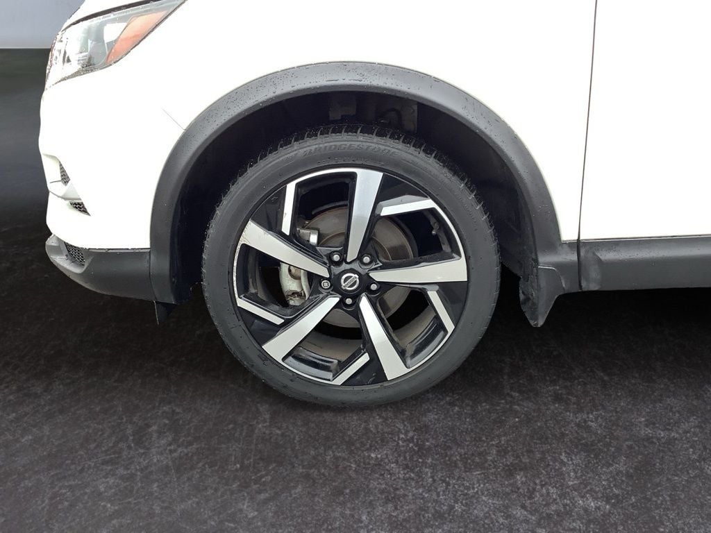 2022 Nissan Rogue Sport SL AWD Xtronic CVT