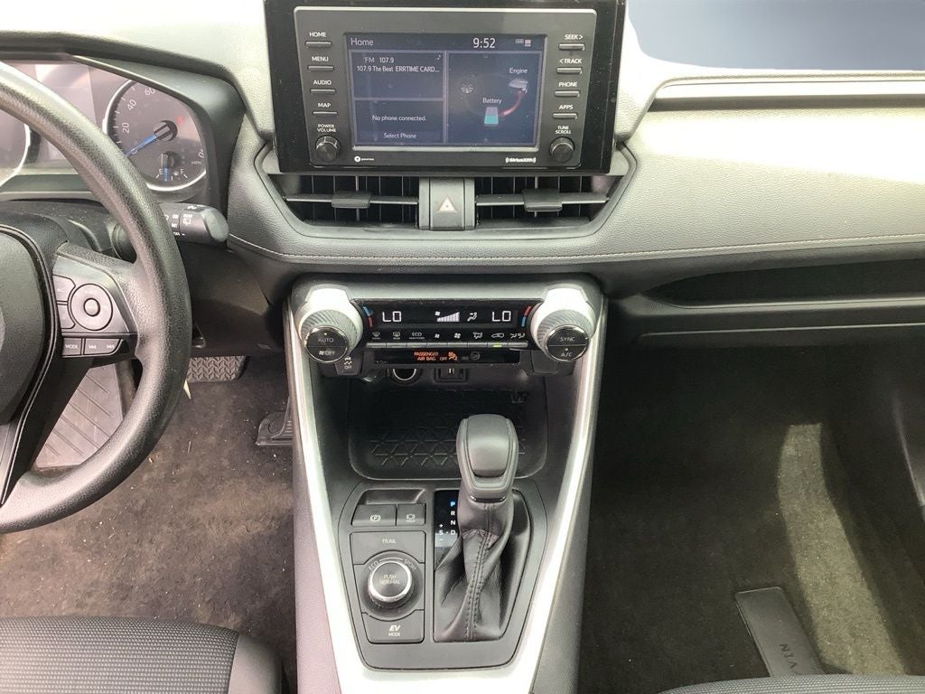 2022 Toyota RAV4 Hybrid LE