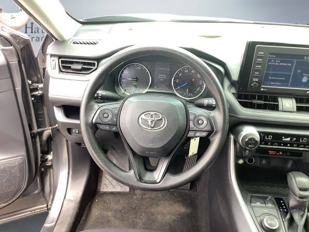 2022 Toyota RAV4 Hybrid LE