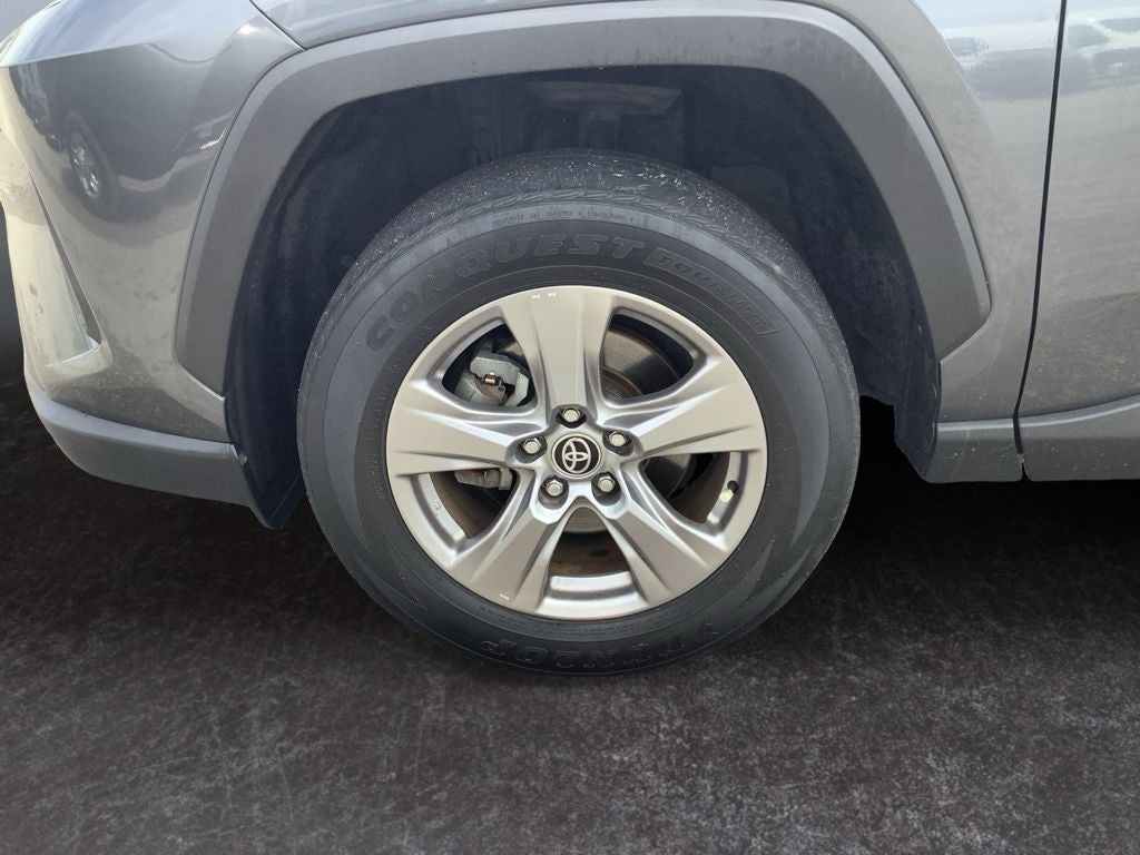 2022 Toyota RAV4 Hybrid LE