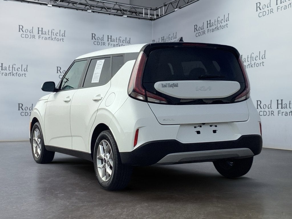 2023 Kia Soul LX