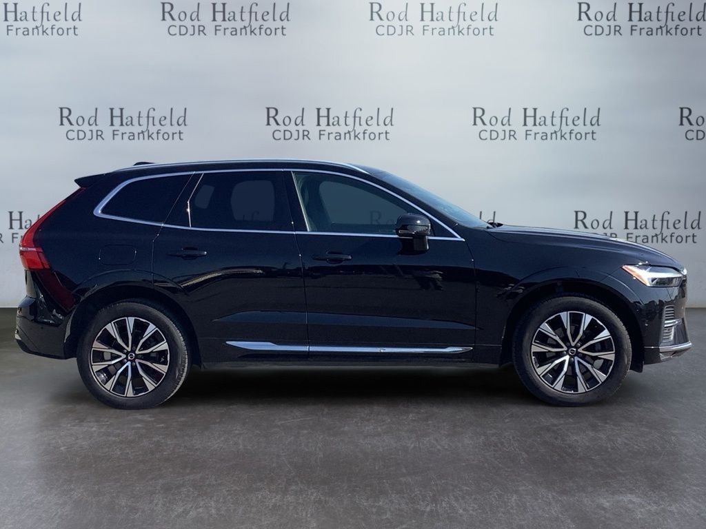 2023 Volvo XC60 B5 Plus Bright Theme