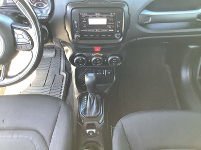 2017 Jeep Renegade Altitude FWD