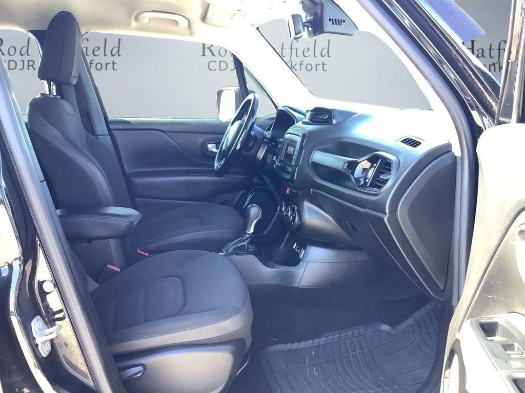2017 Jeep Renegade Altitude FWD